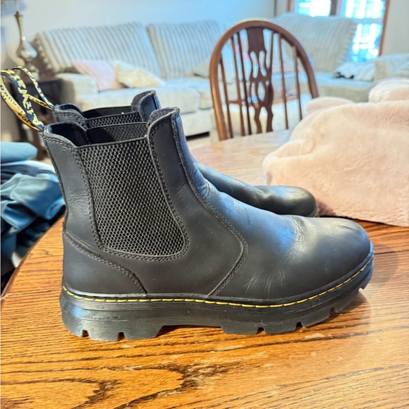 Dr. Marten Embury Chelsea Boot - Picture 9 of 12